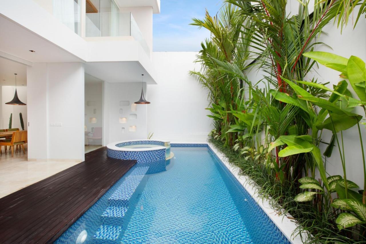 Eight Palms Villa Seminyak By Ini Vie Hospitality Dış mekan fotoğraf
