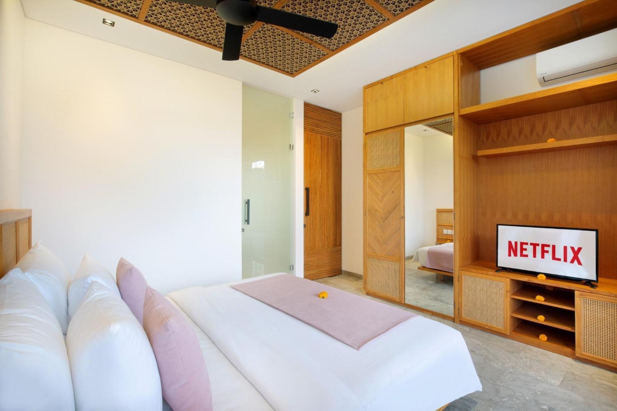 Eight Palms Villa Seminyak By Ini Vie Hospitality Dış mekan fotoğraf
