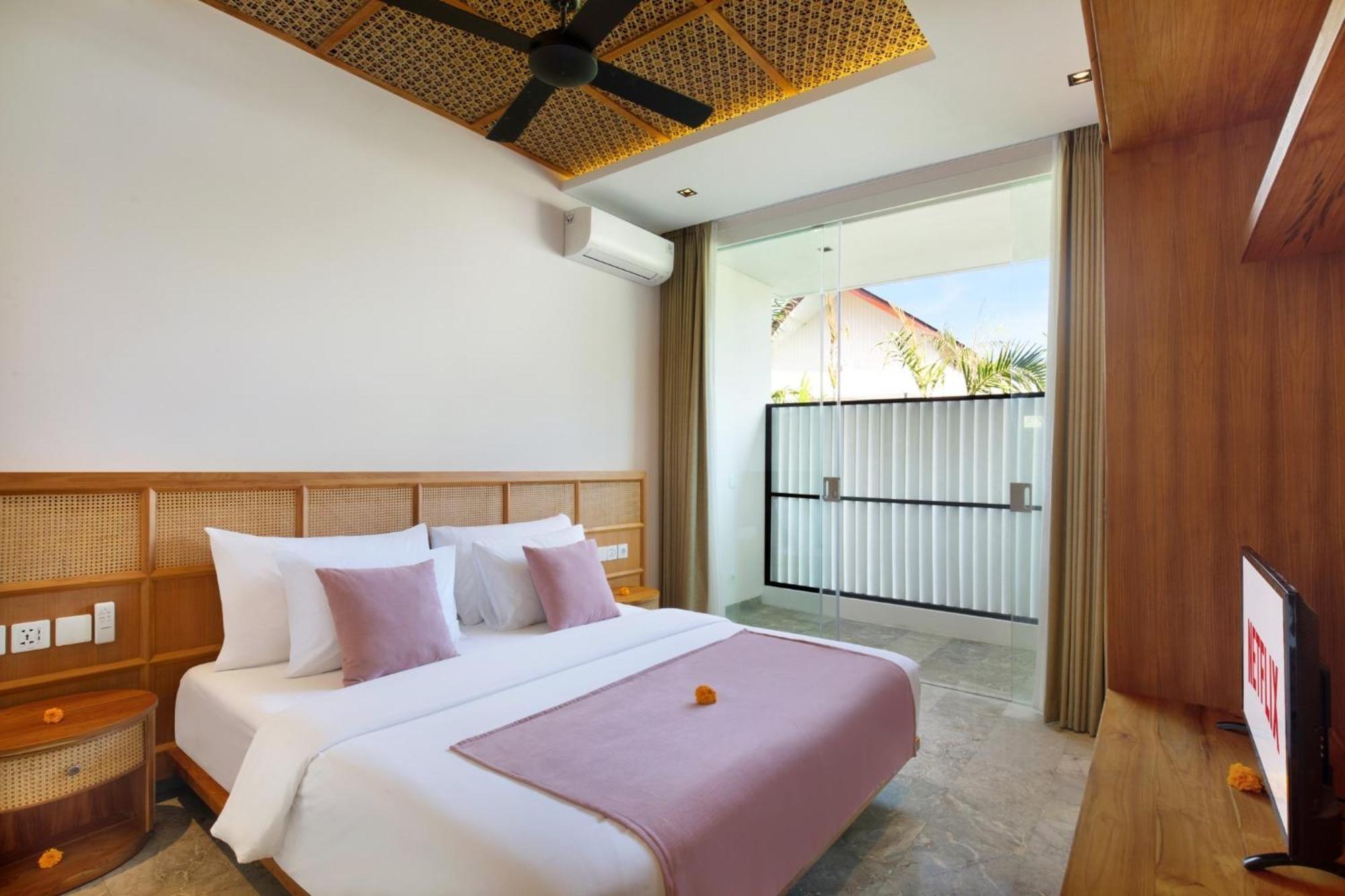 Eight Palms Villa Seminyak By Ini Vie Hospitality Dış mekan fotoğraf
