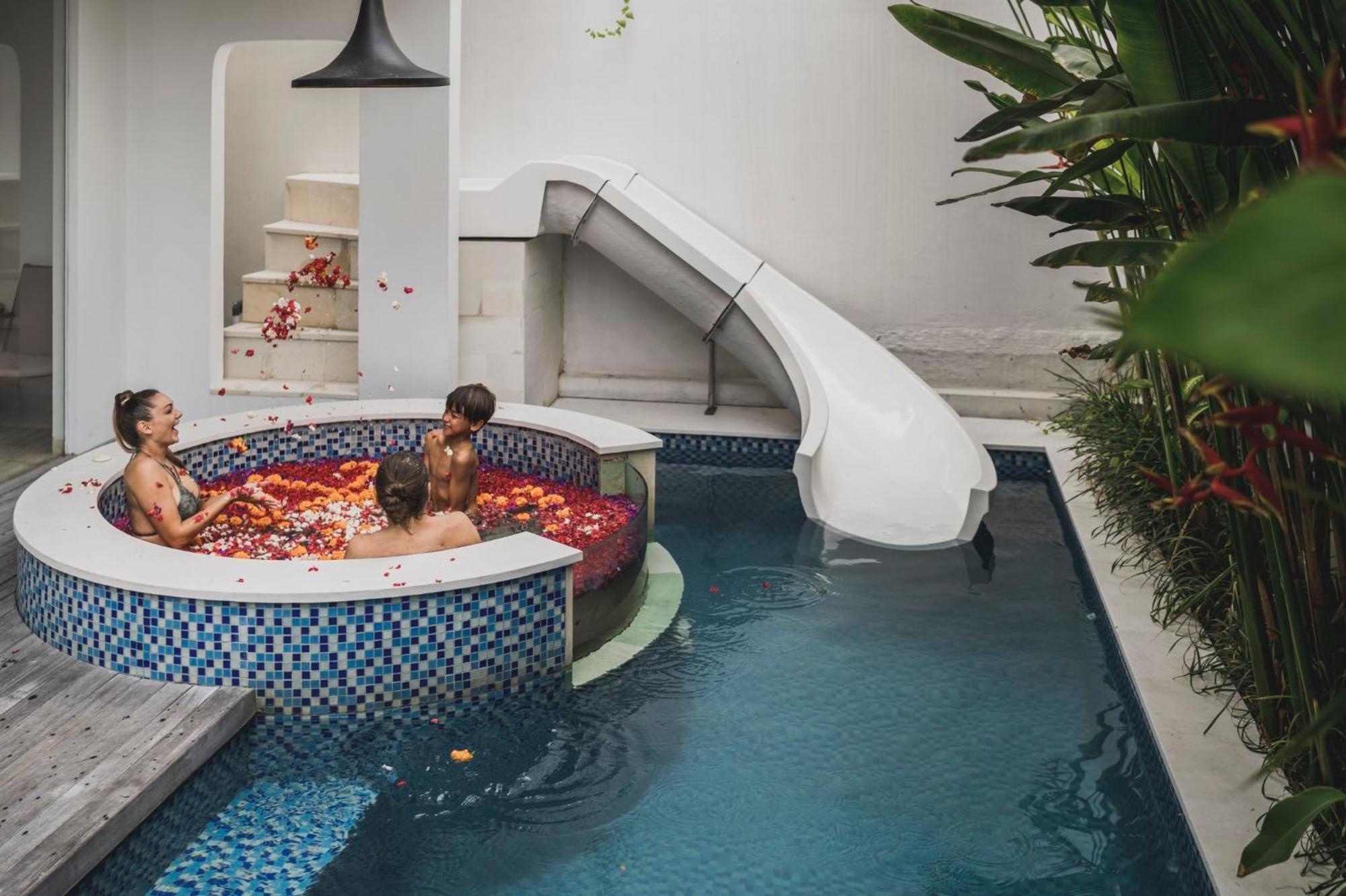 Eight Palms Villa Seminyak By Ini Vie Hospitality Dış mekan fotoğraf