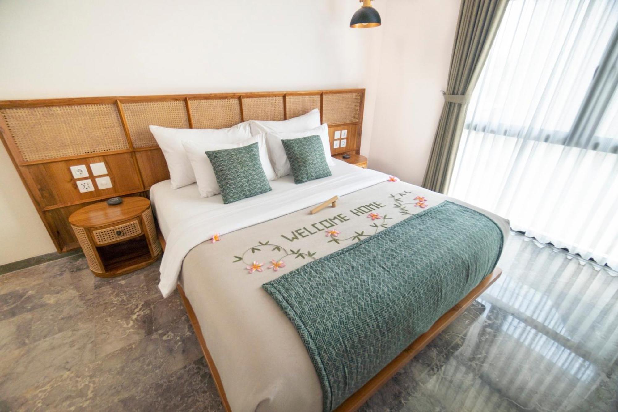 Eight Palms Villa Seminyak By Ini Vie Hospitality Dış mekan fotoğraf